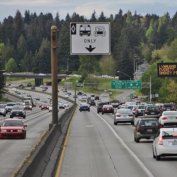 高乘載車道 的英文怎麼說 中英物語chtoen 知道