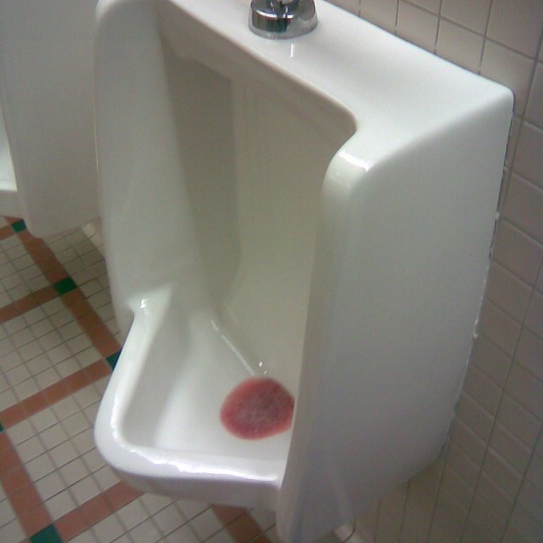 小便池裡的芳香劑的英文怎麼說？