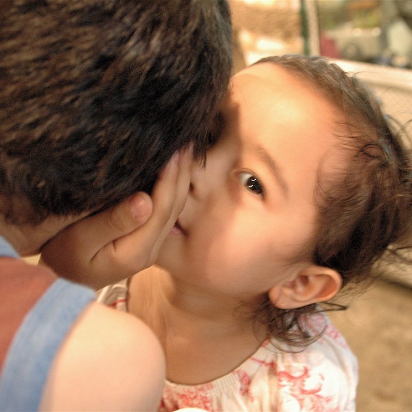 洩密的英文怎麼說？