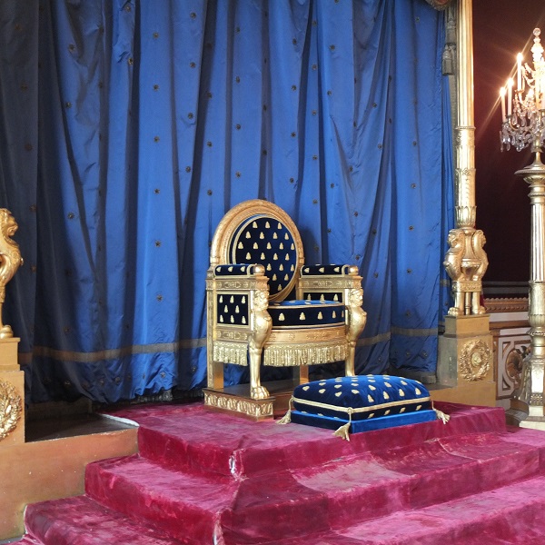 廢黜的英文怎麼說？