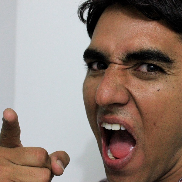 無理性的英文怎麼說？