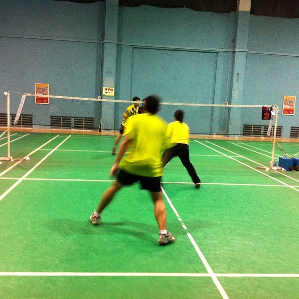 羽球比賽 - 練球加油 - 中英物語 ChToEn