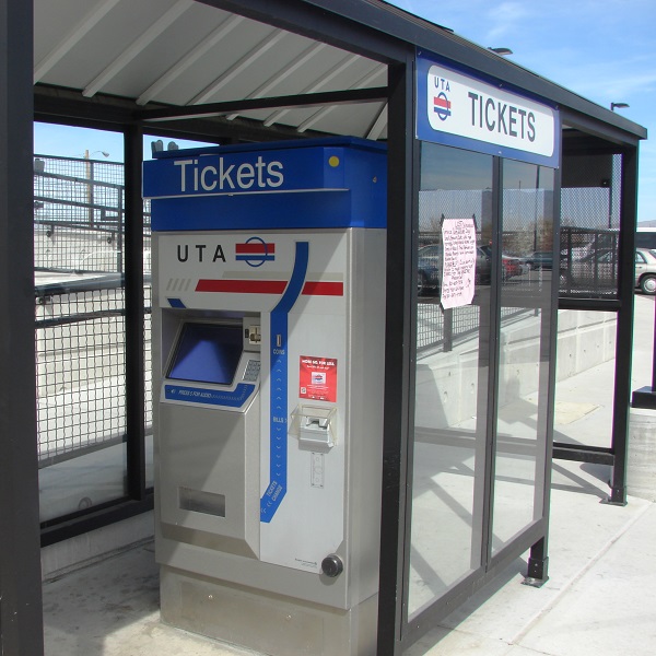 自動售票亭的英文怎麼說？